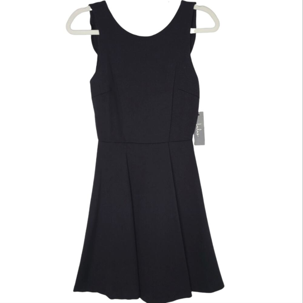 NWT Lulus Black V-Back Ruffle Detail Fit  Flare Tailored Stretch Skater Dress